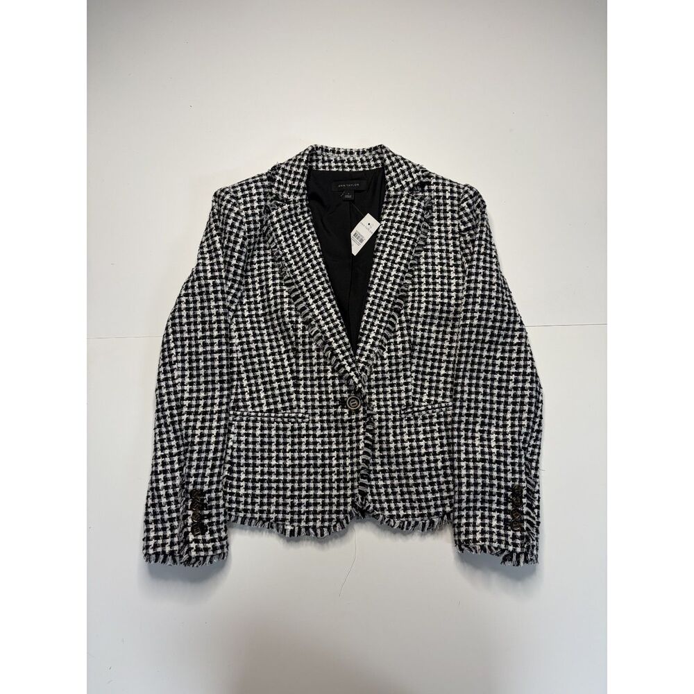 Ann Taylor Black and White Houndstooth Women's Size 0 Blazer.